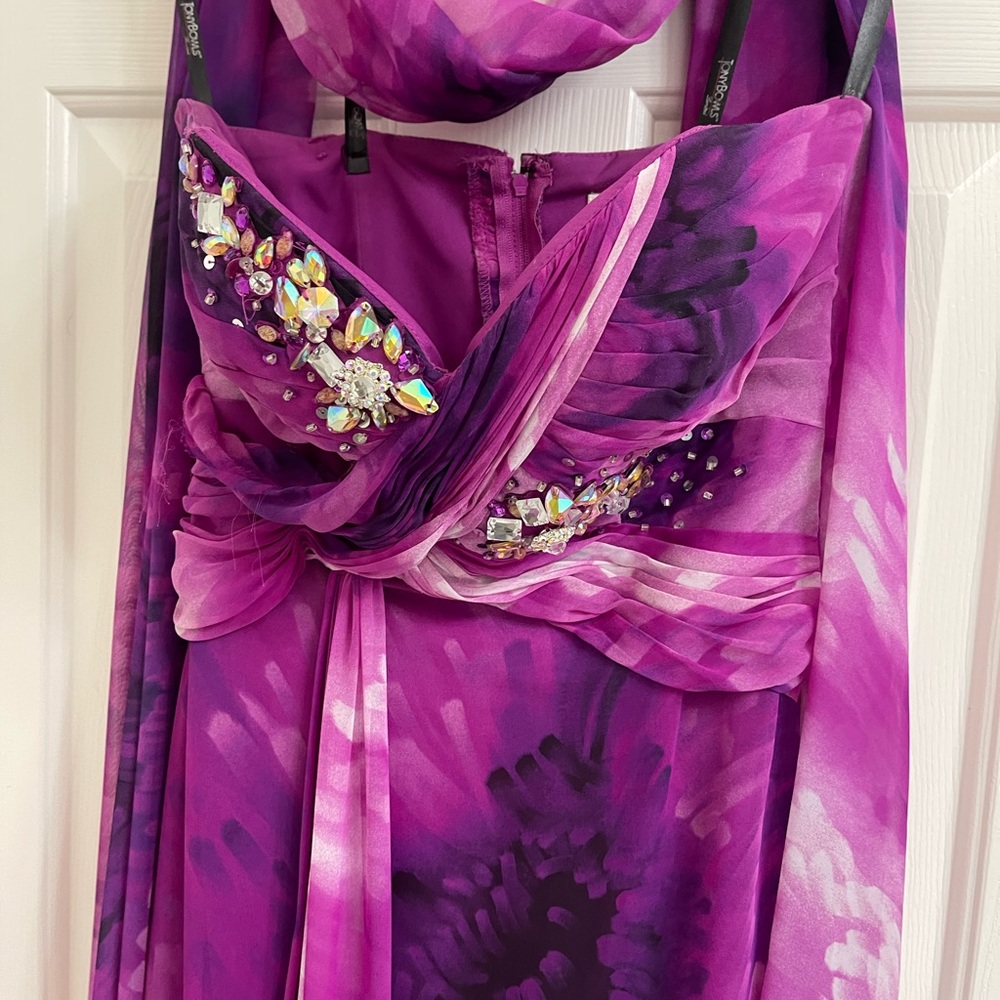 TONY BOWLS PROM style dress